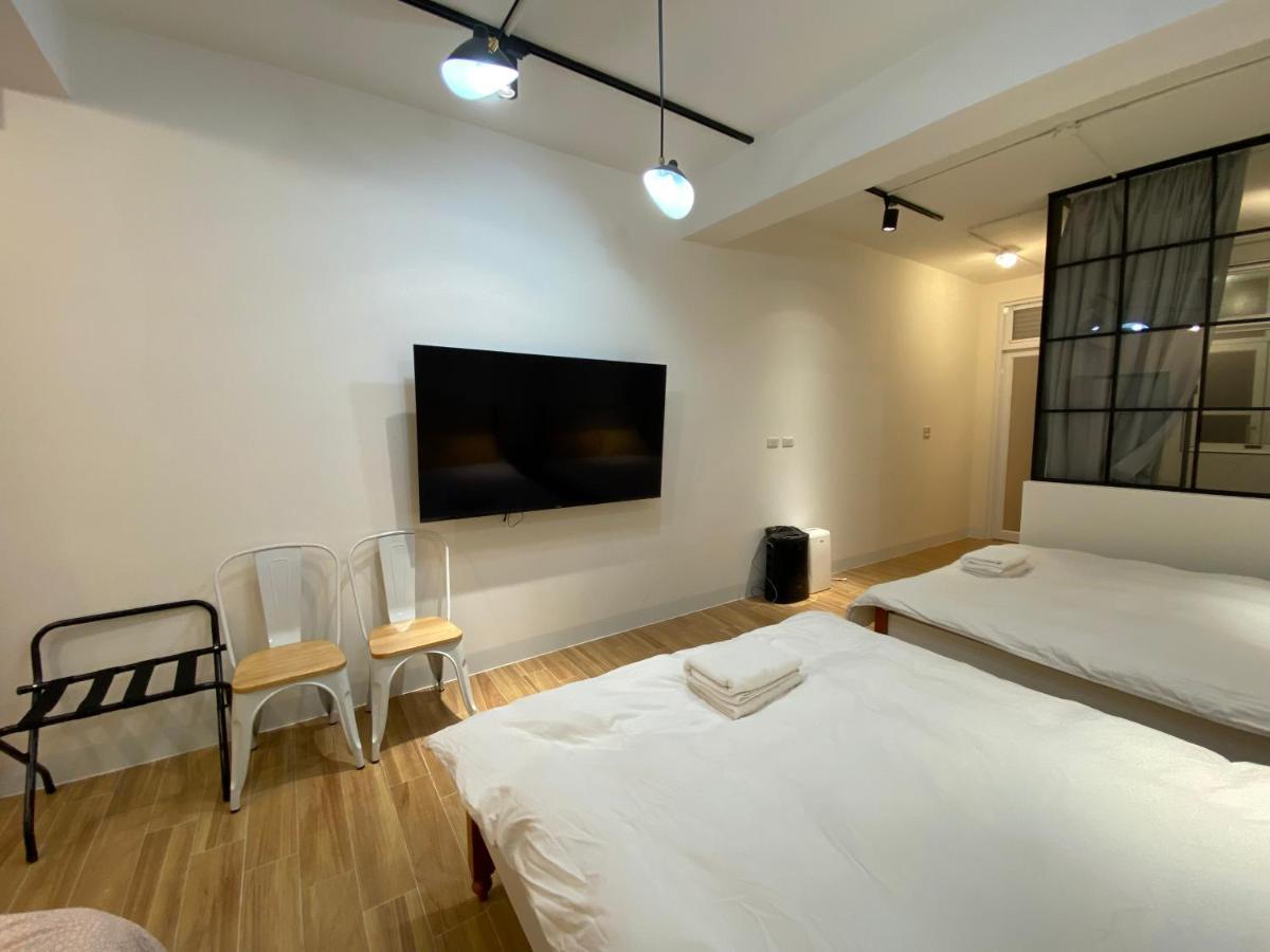 Апартаменти 好室連連house Lien Lien Тайнань Екстер'єр фото