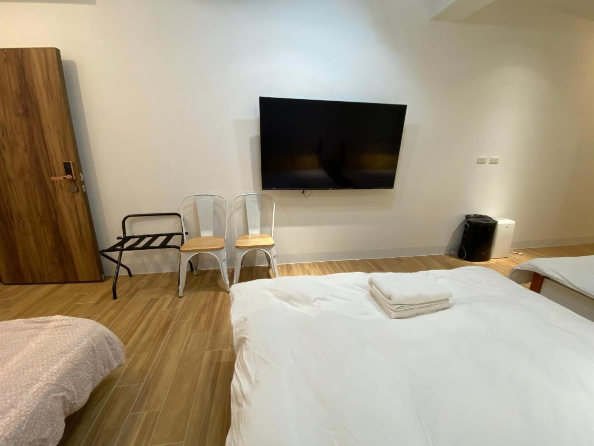Апартаменти 好室連連house Lien Lien Тайнань Екстер'єр фото