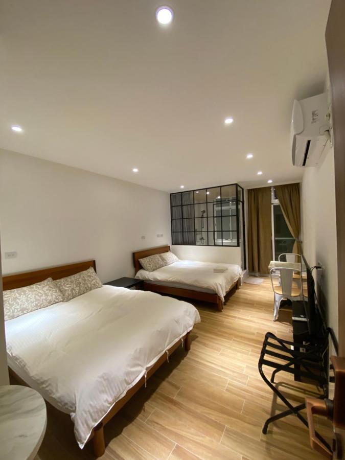 Апартаменти 好室連連house Lien Lien Тайнань Екстер'єр фото