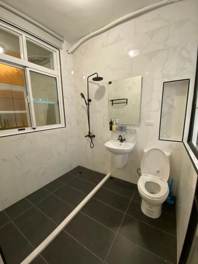 Апартаменти 好室連連house Lien Lien Тайнань Екстер'єр фото