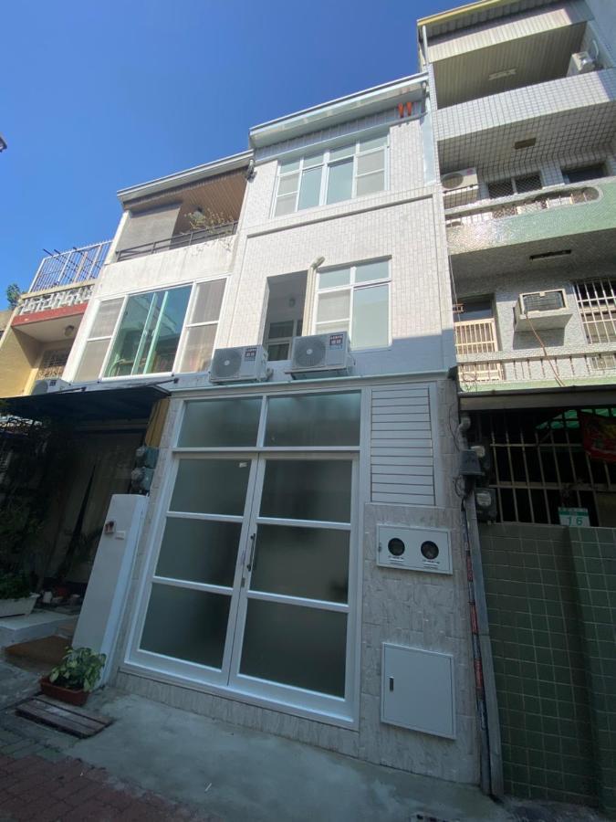 Апартаменти 好室連連house Lien Lien Тайнань Екстер'єр фото